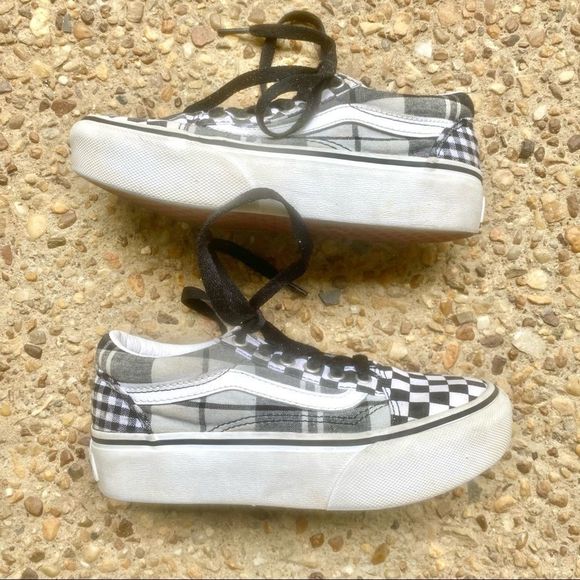 Kids Vans Platform Old Skool Plaid Checkered Shoes Size 1.5 - Picture 1 of 8